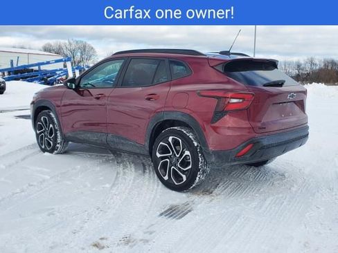 Certified 2024 Chevrolet Trax RS w/ Driver Confidence Package image 3