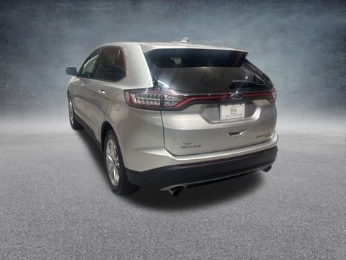 Used 2018 Ford Edge Titanium image 7