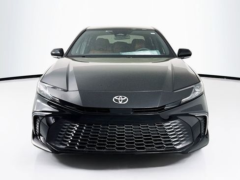 New 2026 Toyota Camry SE image 2