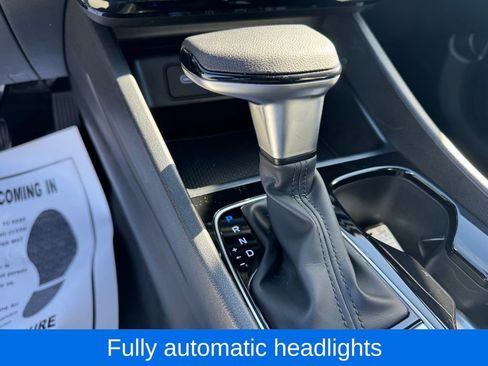 Used 2025 Hyundai Santa Cruz SEL image 15