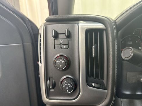 Used 2016 GMC Sierra 1500 SLT w/ SLT Premium Package image 18