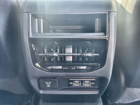 New 2026 Jeep Grand Cherokee L 2WD image 20