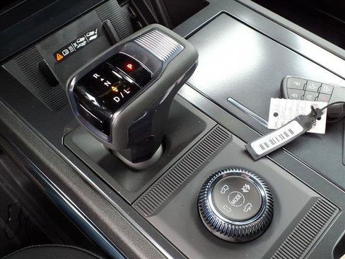 New 2026 GMC Hummer EV 2X image 10