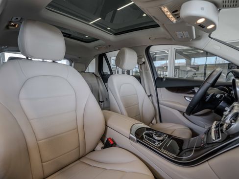 Used 2018 Mercedes-Benz GLC 300 GLC 300 image 28