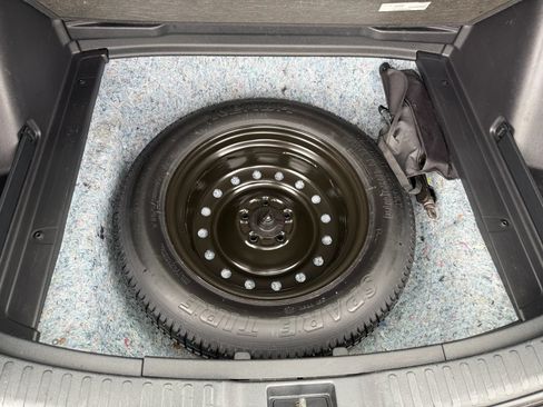 Used 2018 Honda CR-V LX image 31