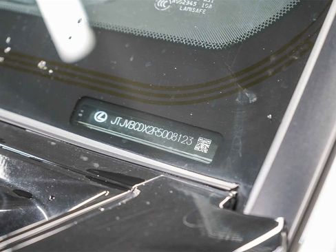 Certified 2024 Lexus GX 550 image 28