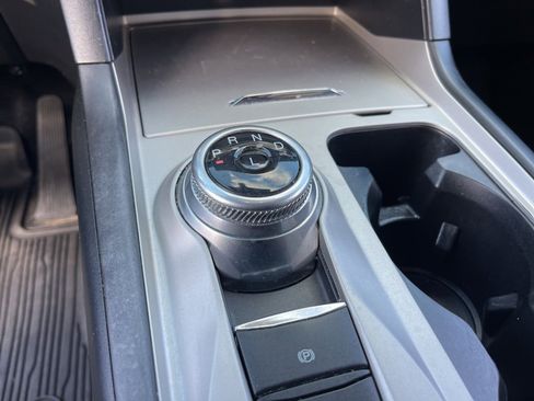 Used 2021 Ford Explorer 2WD image 14