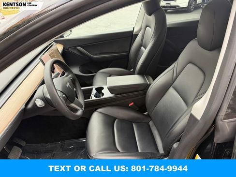 Used 2022 Tesla Model Y Long Range image 26