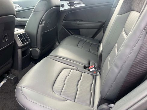New 2026 Kia Sportage SX FWD image 21