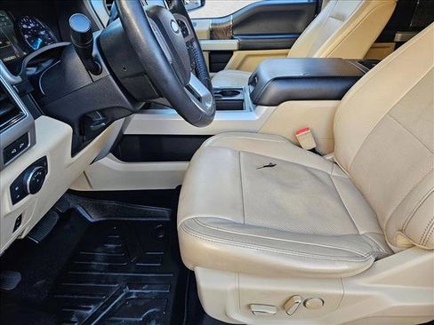 Used 2019 Ford F250 Lariat w/ Lariat Value Package image 15