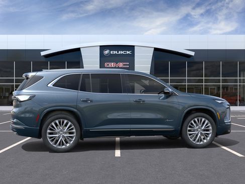 Used 2026 Buick Enclave Avenir w/ Super Cruise Package AWD/4WD image 5