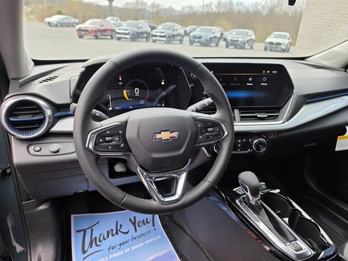 New 2026 Chevrolet Trax LT w/ Driver Confidence Package FWD image 15