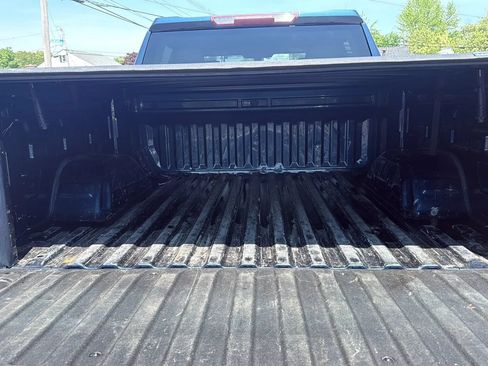 Used 2021 Chevrolet Silverado 1500 Custom Trail Boss AWD/4WD image 10
