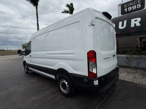 Used 2020 Ford Transit 250 Medium Roof image 4