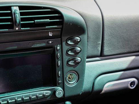 Used 2005 Porsche 911 Turbo S image 45