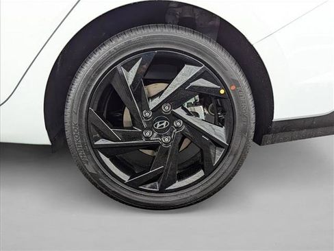 New 2026 Hyundai Elantra Sport image 9