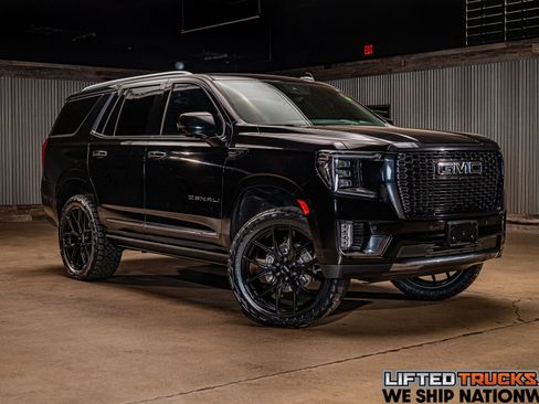 Used 2023 GMC Yukon Denali Ultimate AWD/4WD image 1