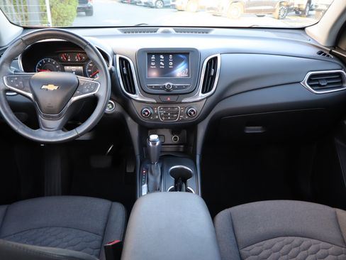 Used 2018 Chevrolet Equinox LT FWD image 14