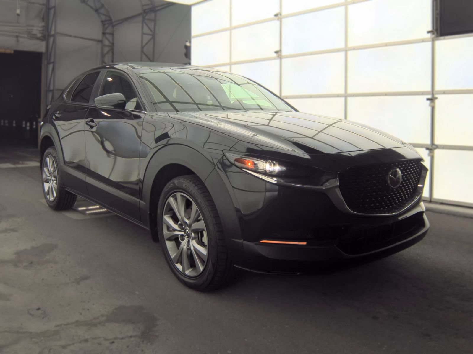 Used 2021 MAZDA CX-30 FWD 2.5 S w/ Preferred Package image 4