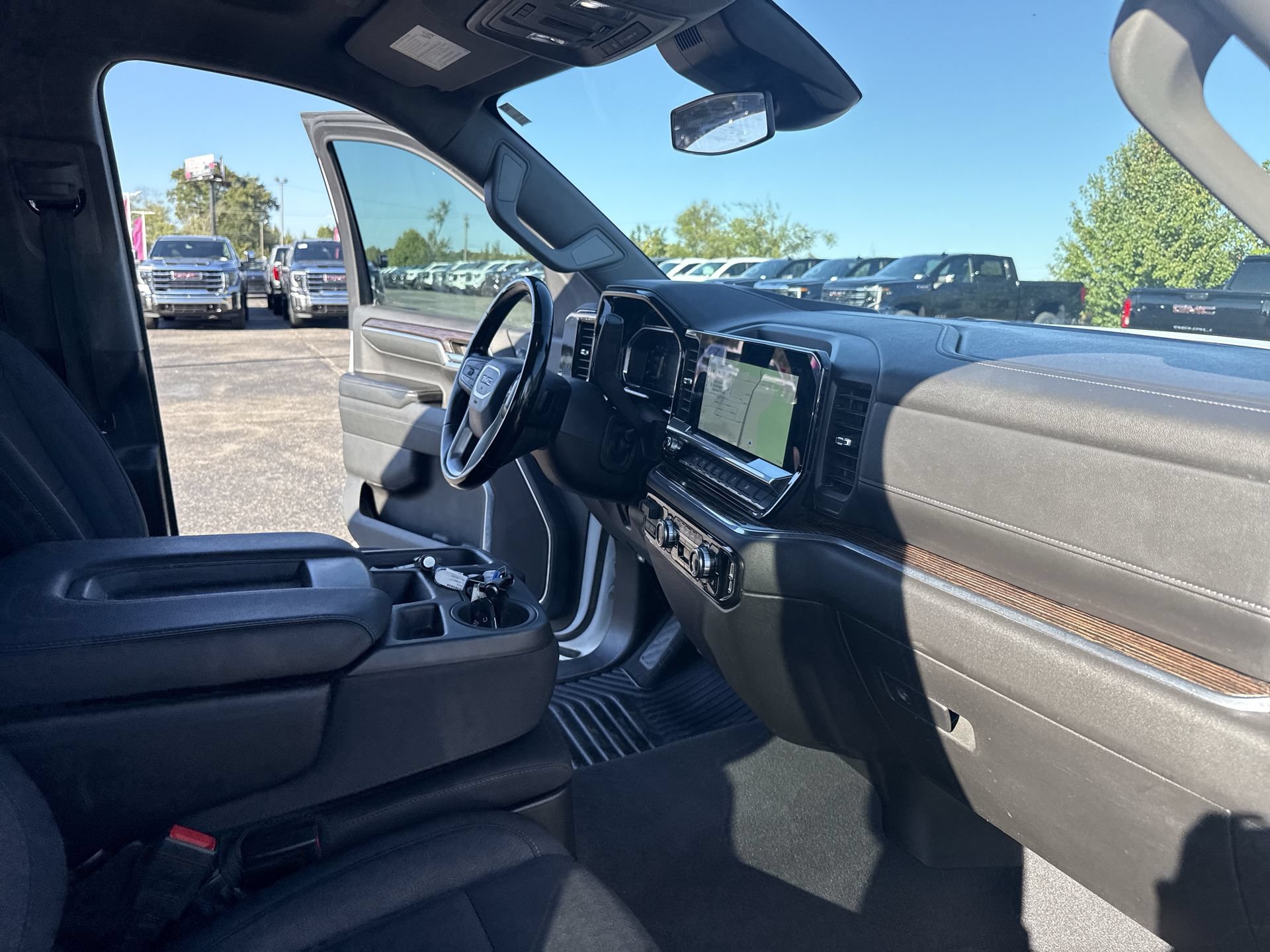 Certified 2024 GMC Sierra 1500 SLE w/ Preferred Package AWD/4WD image 35