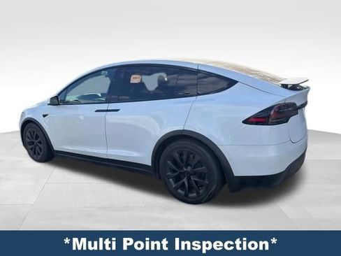Used 2022 Tesla Model X image 5