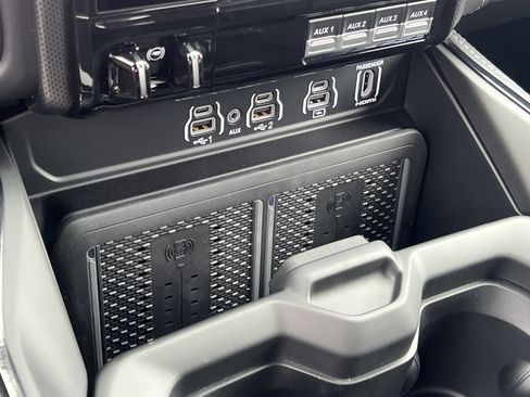 New 2026 RAM 3500 Limited AWD/4WD image 34