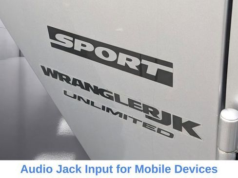 Used 2018 Jeep Wrangler Unlimited Sport S image 9