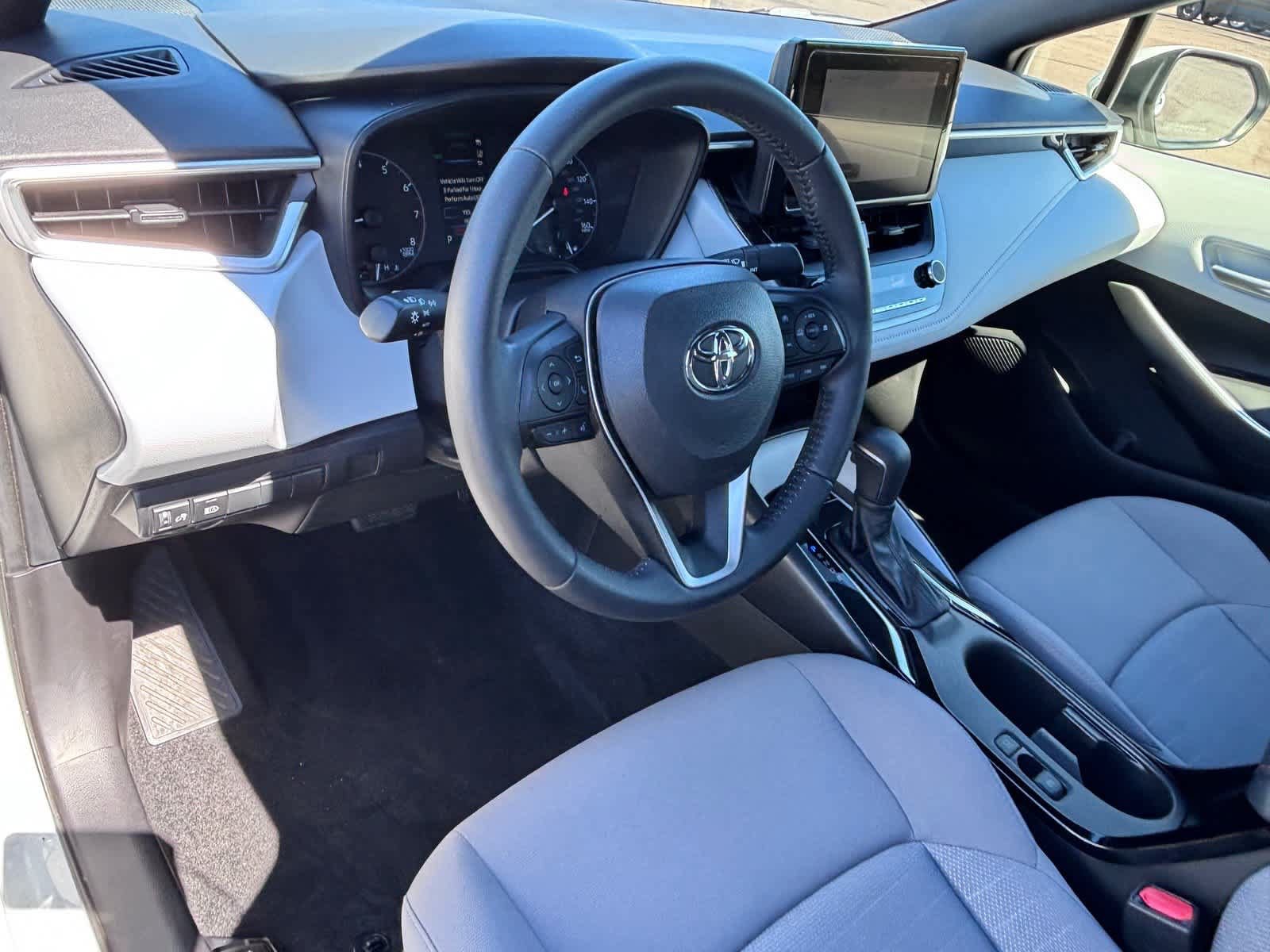 Used 2024 Toyota Corolla SE FWD image 16