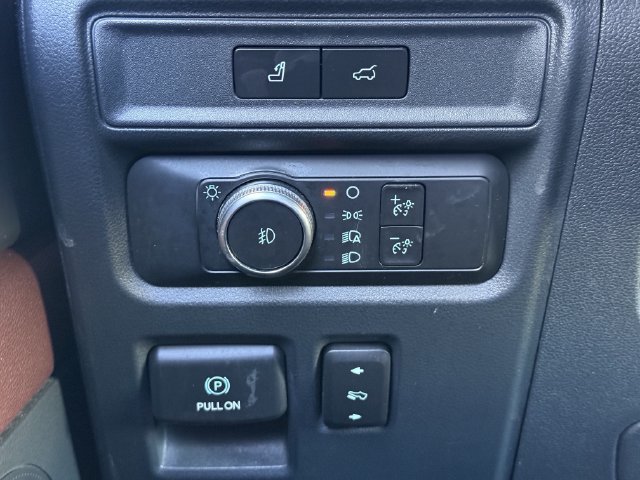 Used 2022 Ford Expedition Max Limited RWD image 21