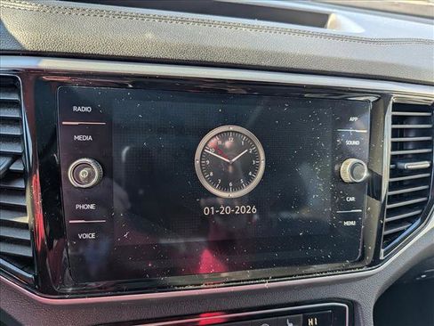 Used 2023 Volkswagen Atlas SE w/ Panoramic Sunroof Package image 40