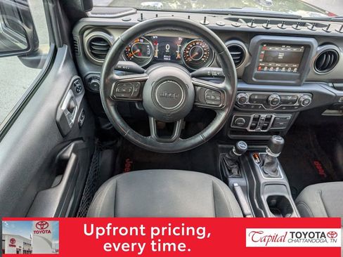 Used 2021 Jeep Wrangler Unlimited Sport AWD/4WD image 8