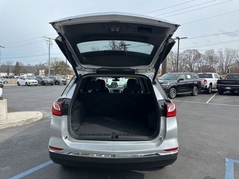 Used 2019 Chevrolet Equinox LT image 19