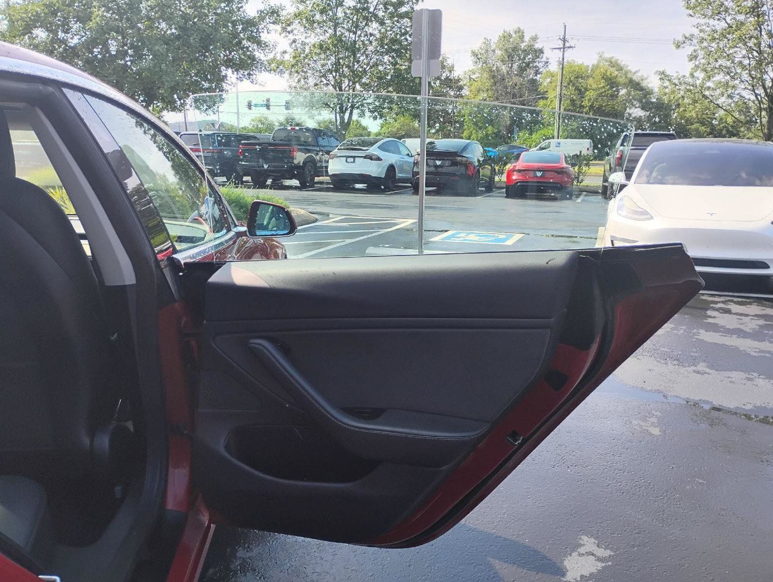 Used 2019 Tesla Model 3 Long Range AWD/4WD image 18