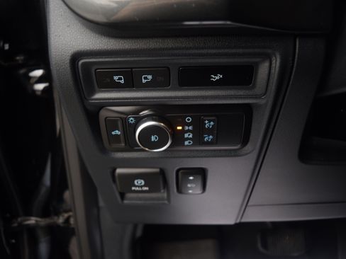 Used 2022 Ford F150 XLT w/ Equipment Group 302A High image 7