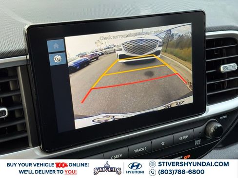 New 2026 Hyundai Venue SE image 4