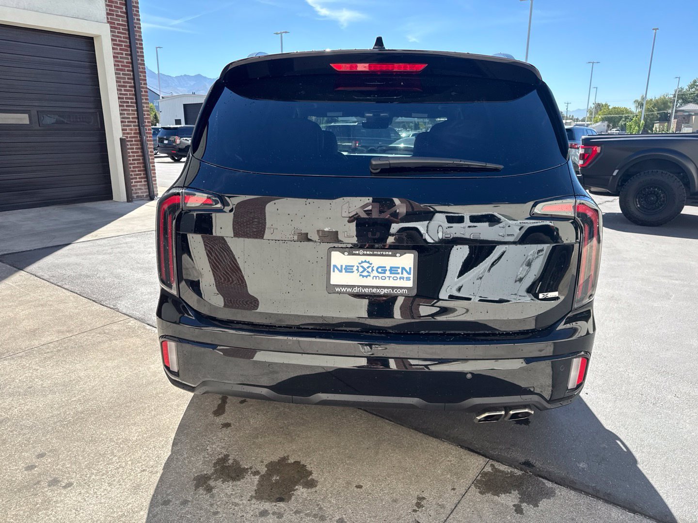 Used 2025 Kia Telluride SX X-Line AWD/4WD image 7
