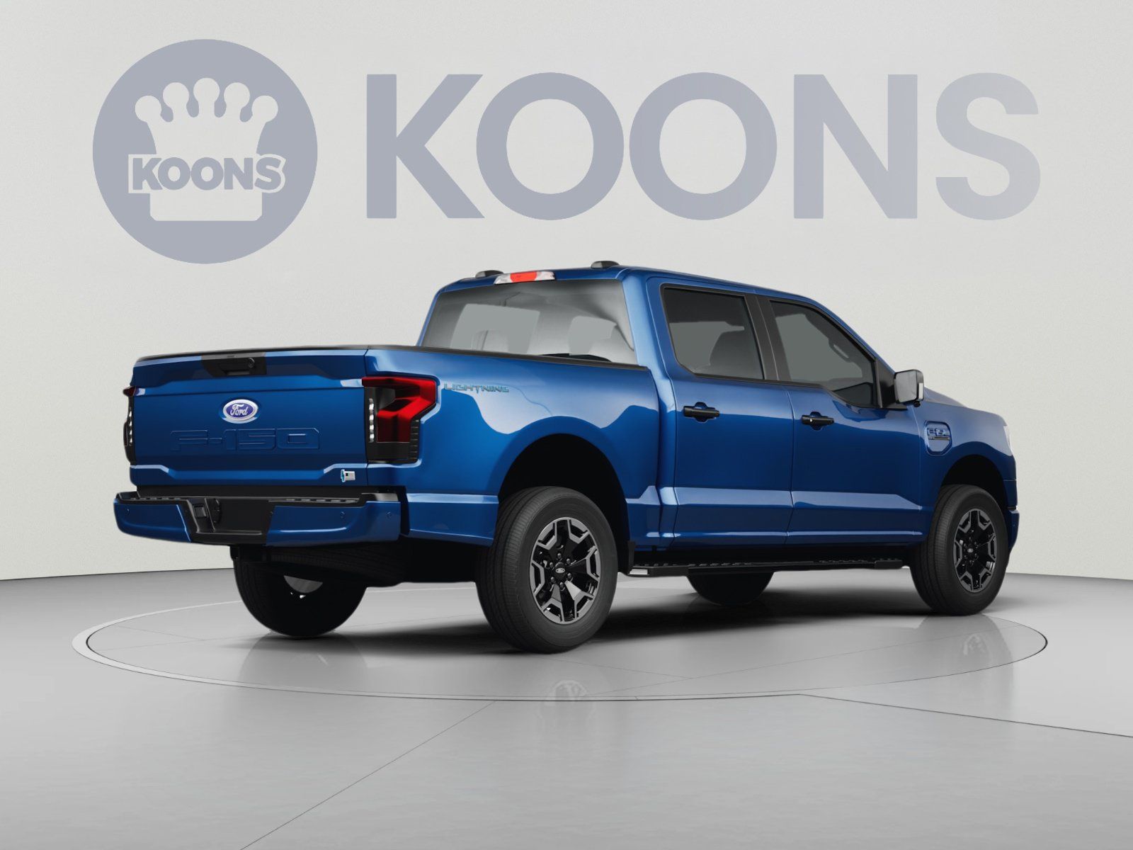 Used 2023 Ford F150 Lightning XLT AWD/4WD image 4