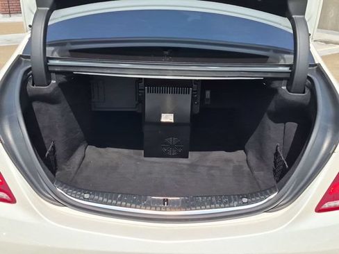 Used 2014 Mercedes-Benz S 550 Sedan image 22