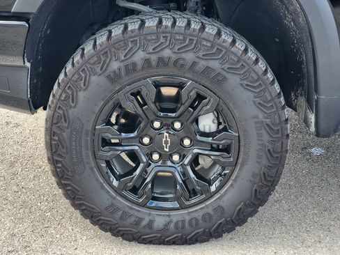 Used 2026 Chevrolet Silverado 1500 ZR2 AWD/4WD image 10