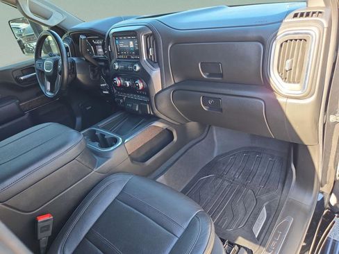 Used 2023 GMC Sierra 3500 Denali w/ Denali Ultimate Package image 29