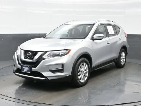 Used 2018 Nissan Rogue SV FWD image 2
