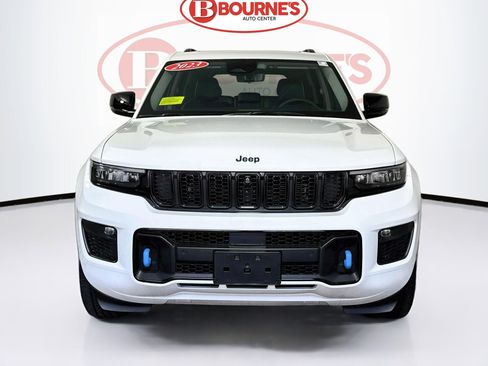 Used 2023 Jeep Grand Cherokee 30th Anniversary image 7