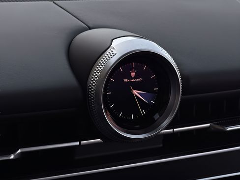 New 2025 Maserati Grecale Modena AWD/4WD image 24