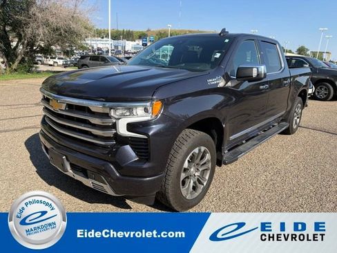 Used 2024 Chevrolet Silverado 1500 High Country w/ Technology Package AWD/4WD image 1