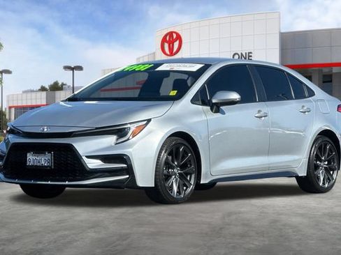 Certified 2024 Toyota Corolla SE FWD image 10