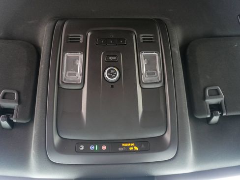 Used 2024 Chevrolet Suburban RST RWD image 26