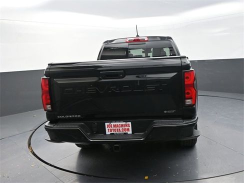 Used 2025 Chevrolet Colorado Z71 w/ Technology Package image 6