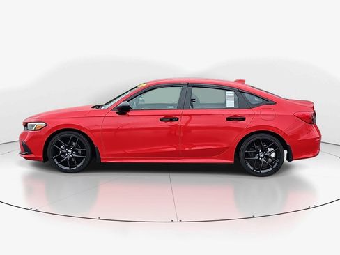 Used 2024 Honda Civic Sport image 4