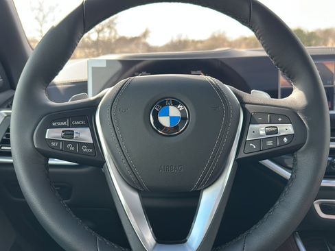 New 2026 BMW X5 sDrive40i w/ Climate Comfort Package image 18