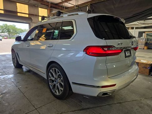 Used 2020 BMW X7 xDrive40i w/ Premium Package AWD/4WD image 6